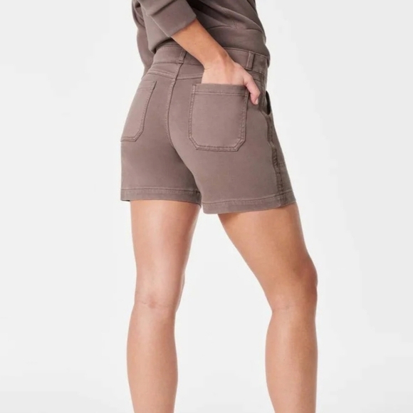 Spanx Twill Pull On Stretch Shorts Khaki Brown Comfort Slimming Casual XL - Picture 5 of 11